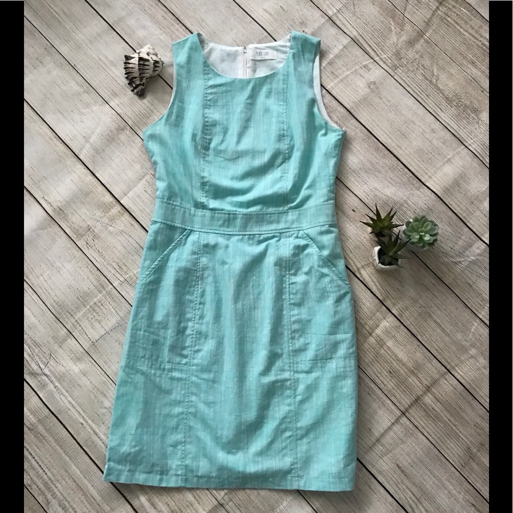 Peach Love California green sleeveless dress